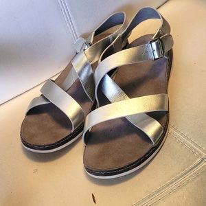 Size 11m Chaco Wayfarer silver leather  - worn once